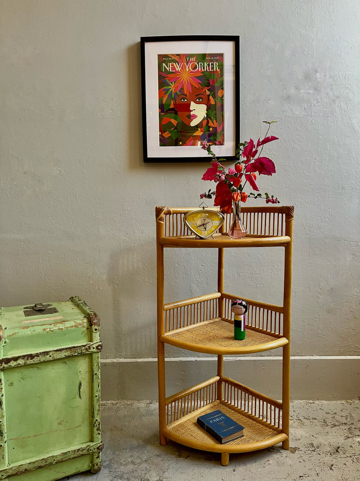 Étagère d’angle vintage en bambou  Meubles Patine