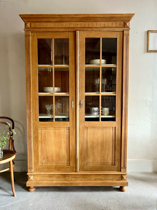 Armoire vitrée ancienne rénovée 2 portes  Meubles Patine