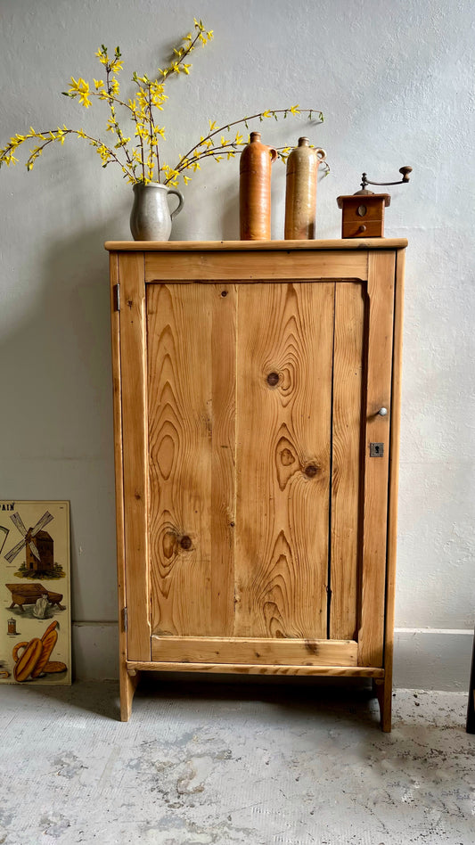 Armoire d’atelier vintage