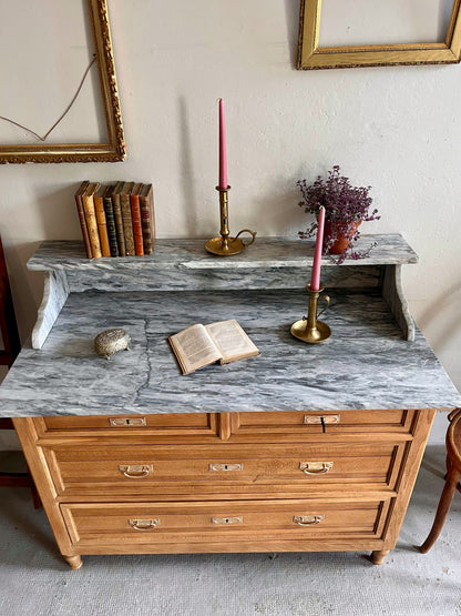 Commode plateau en marbre gris  Meubles Patine
