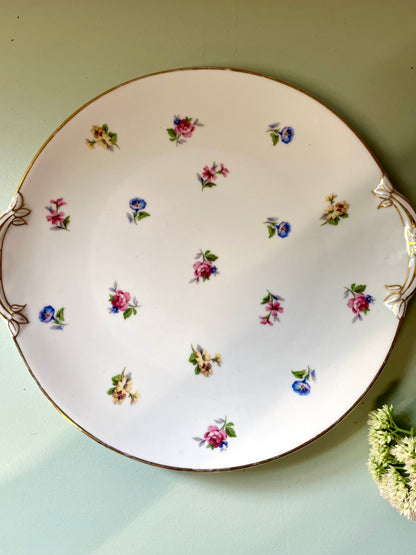 Plat à gâteau en porcelaine  Vaisselle Patine
