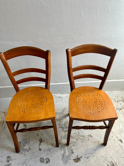 Lot de 2 chaises bistrot ancienne assise étoile