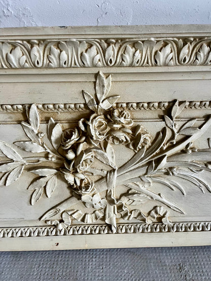 Panneau mural sculpté ancien