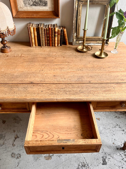 Bureau ancien en chêne/ table   Patine