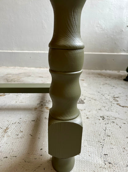 Table à manger vert et bois