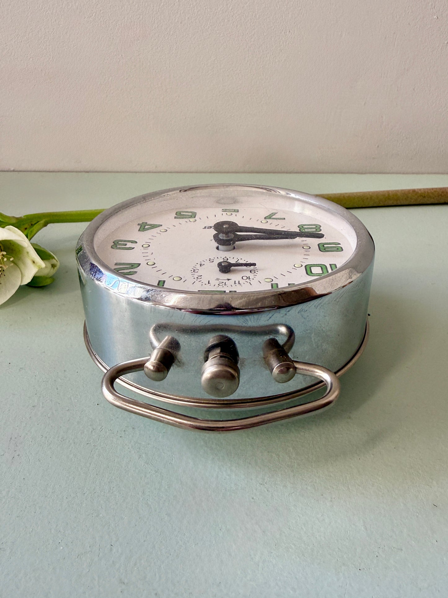 Réveil métallique de Hangarter vintage