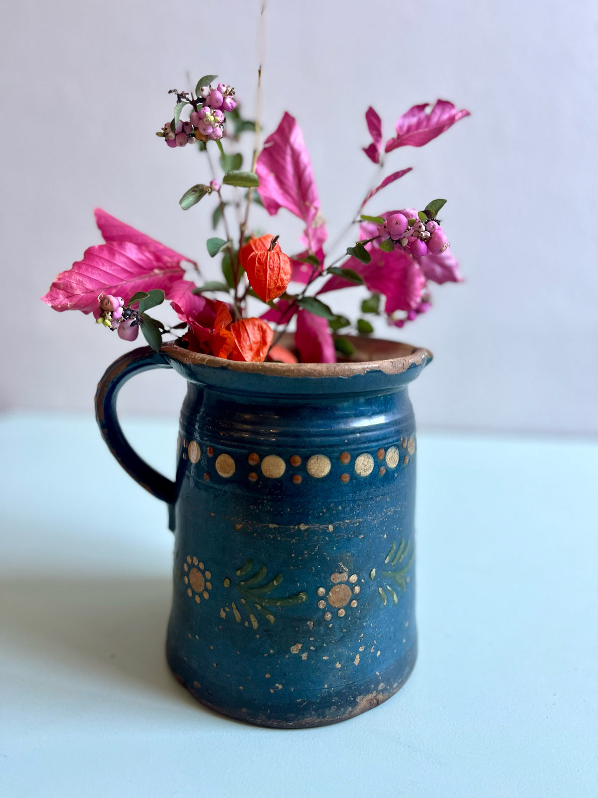 Pichet ancien émaillée bleue  Vaisselle Patine