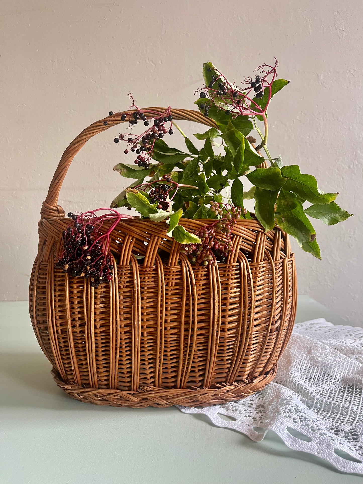 Panier en osier ancien rectangulaire  Décoration Patine