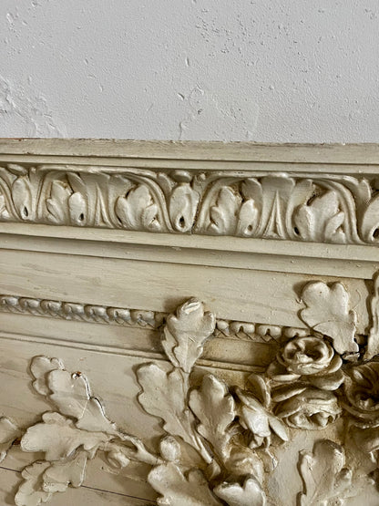 Panneau mural sculpté ancien