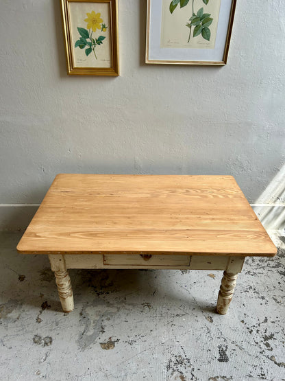 Table basse de ferme patinée