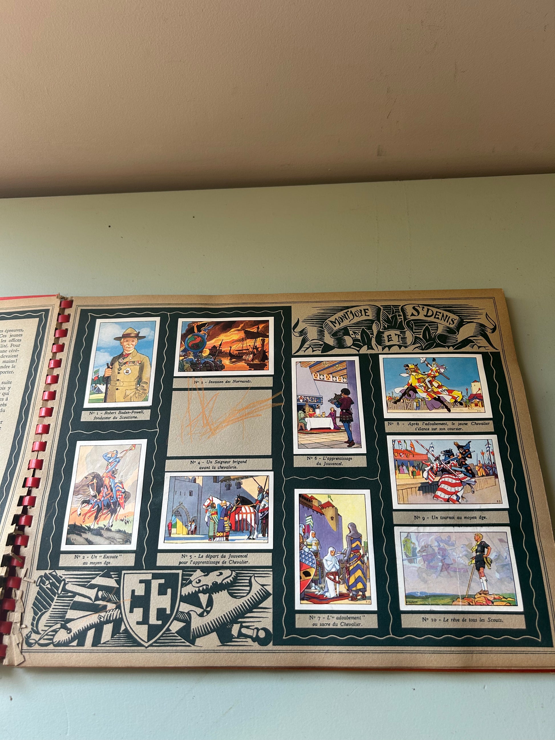 Livre pour enfants « La vie des scouts » par Suchard  Décoration Patine