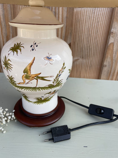 Lampe en porcelaine décor oiseau