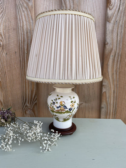 Lampe en porcelaine décor oiseau