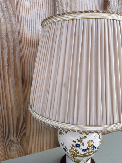 Lampe en porcelaine décor oiseau