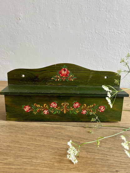 Ensemble boîte et porte rouleau