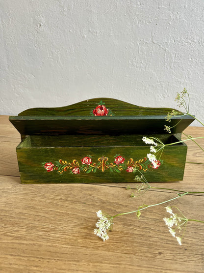 Ensemble boîte et porte rouleau