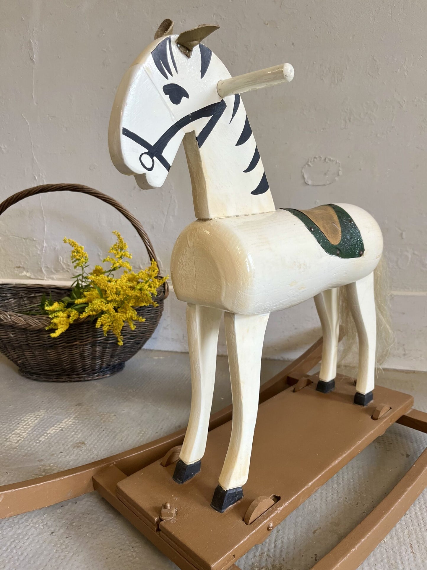 Cheval à bascule vintage