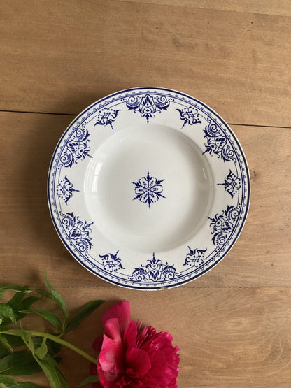 Assiette Sarreguemines modèle Nielles