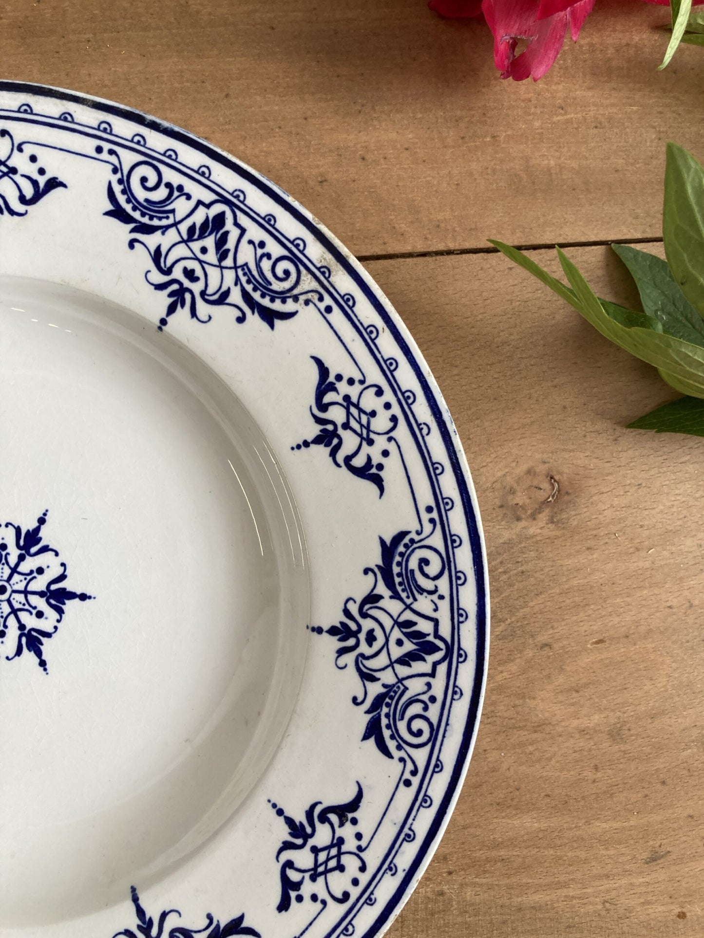 Assiette Sarreguemines modèle Nielles