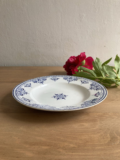 Assiette Sarreguemines modèle Nielles