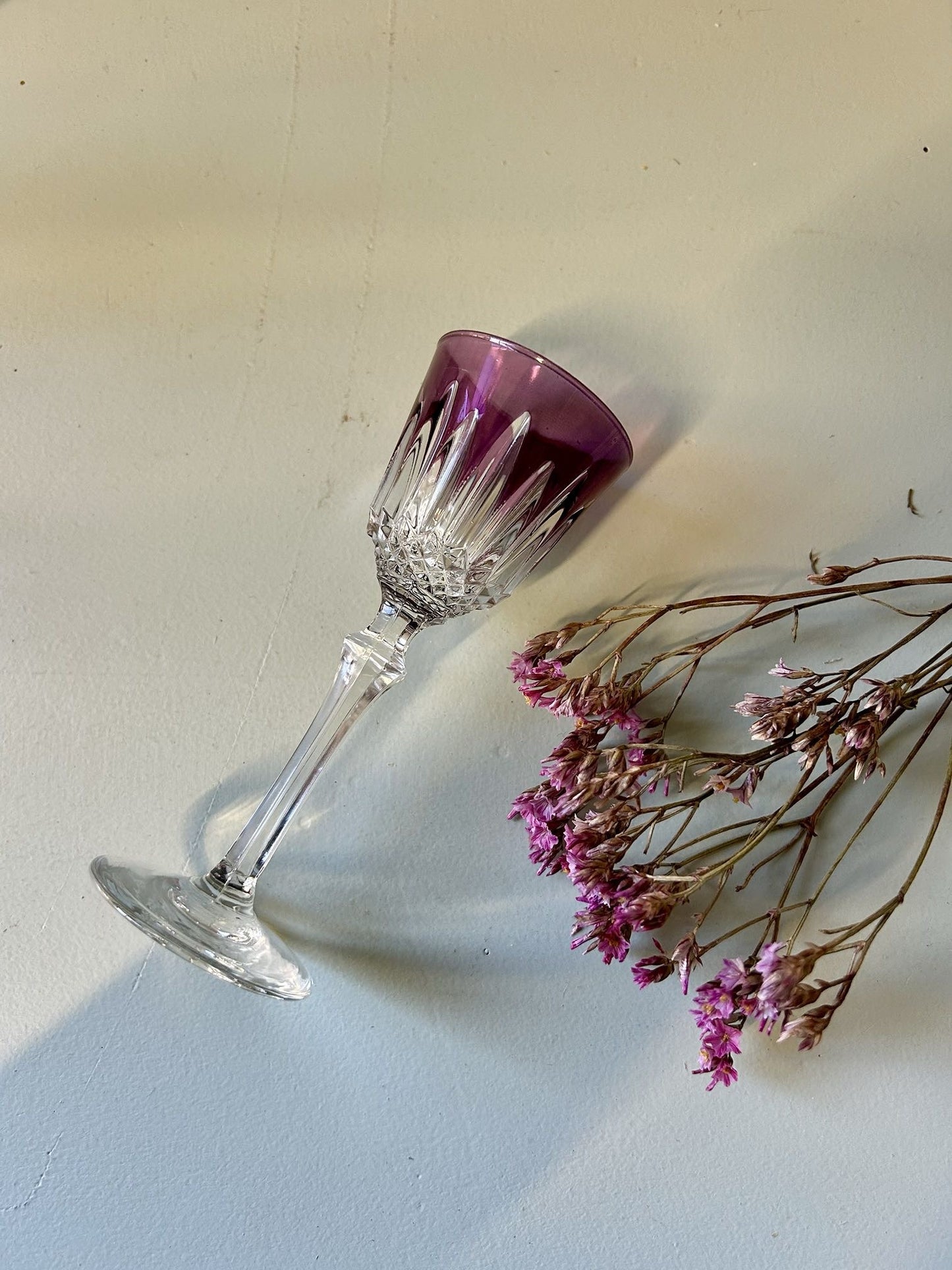 6 verres à digestif anciens en cristal taillé