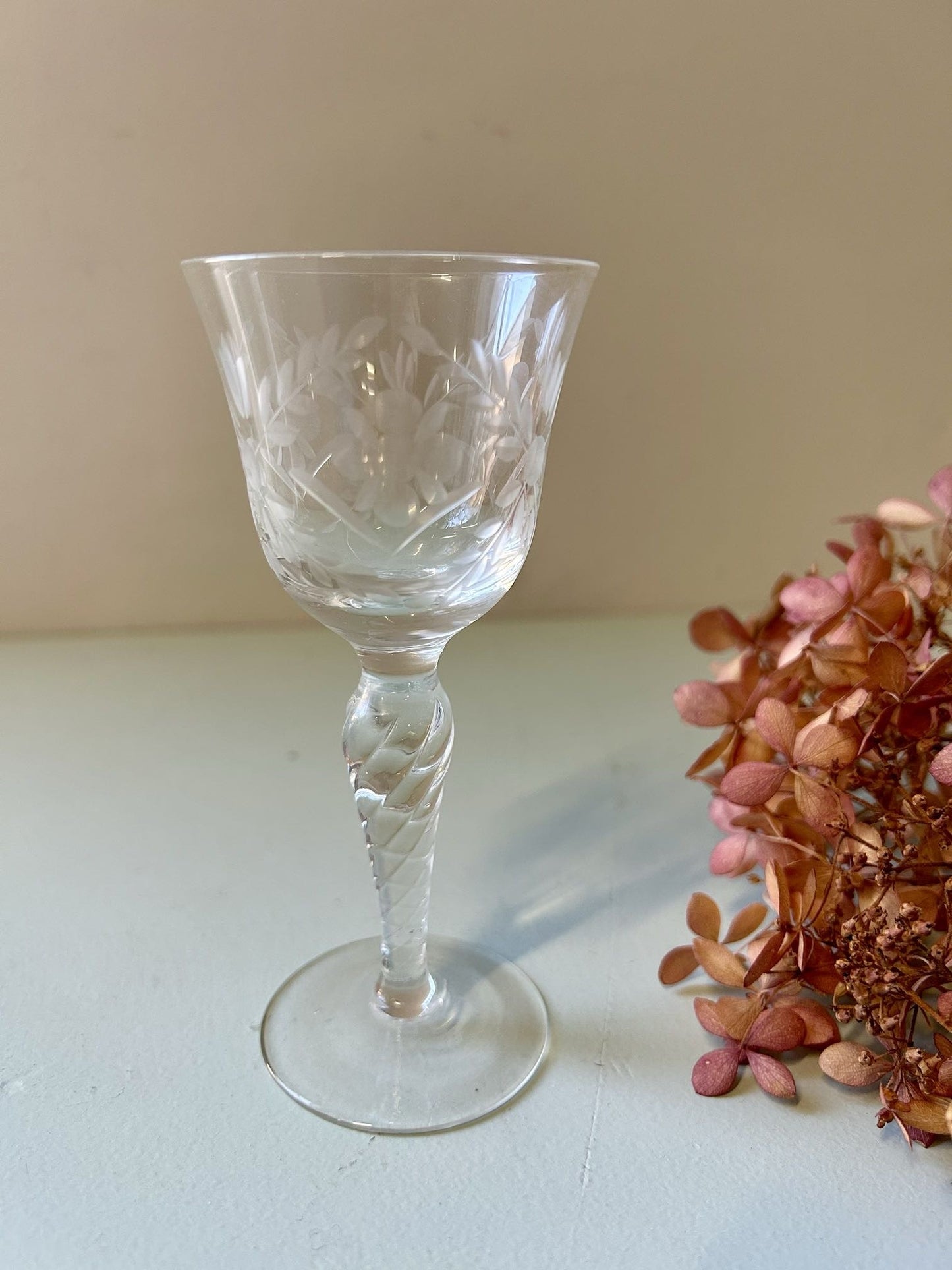 Verres à digestif anciens en cristal gravé - lot de 6