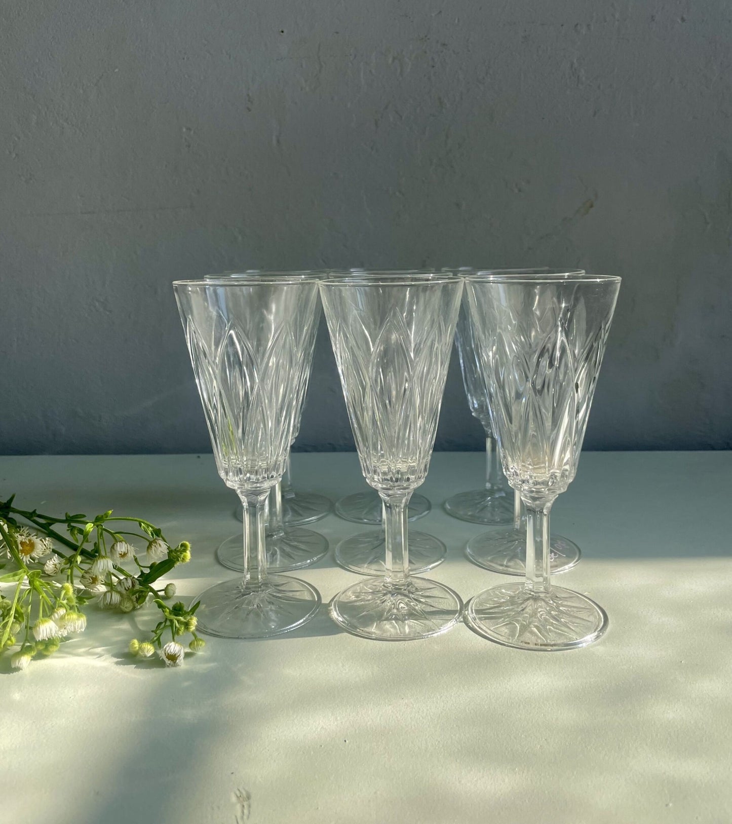 Coupes à champagne en verre ciselé - lot de 8