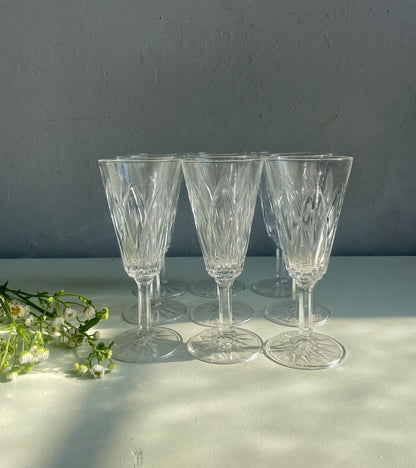 Coupes à champagne en verre ciselé - lot de 8