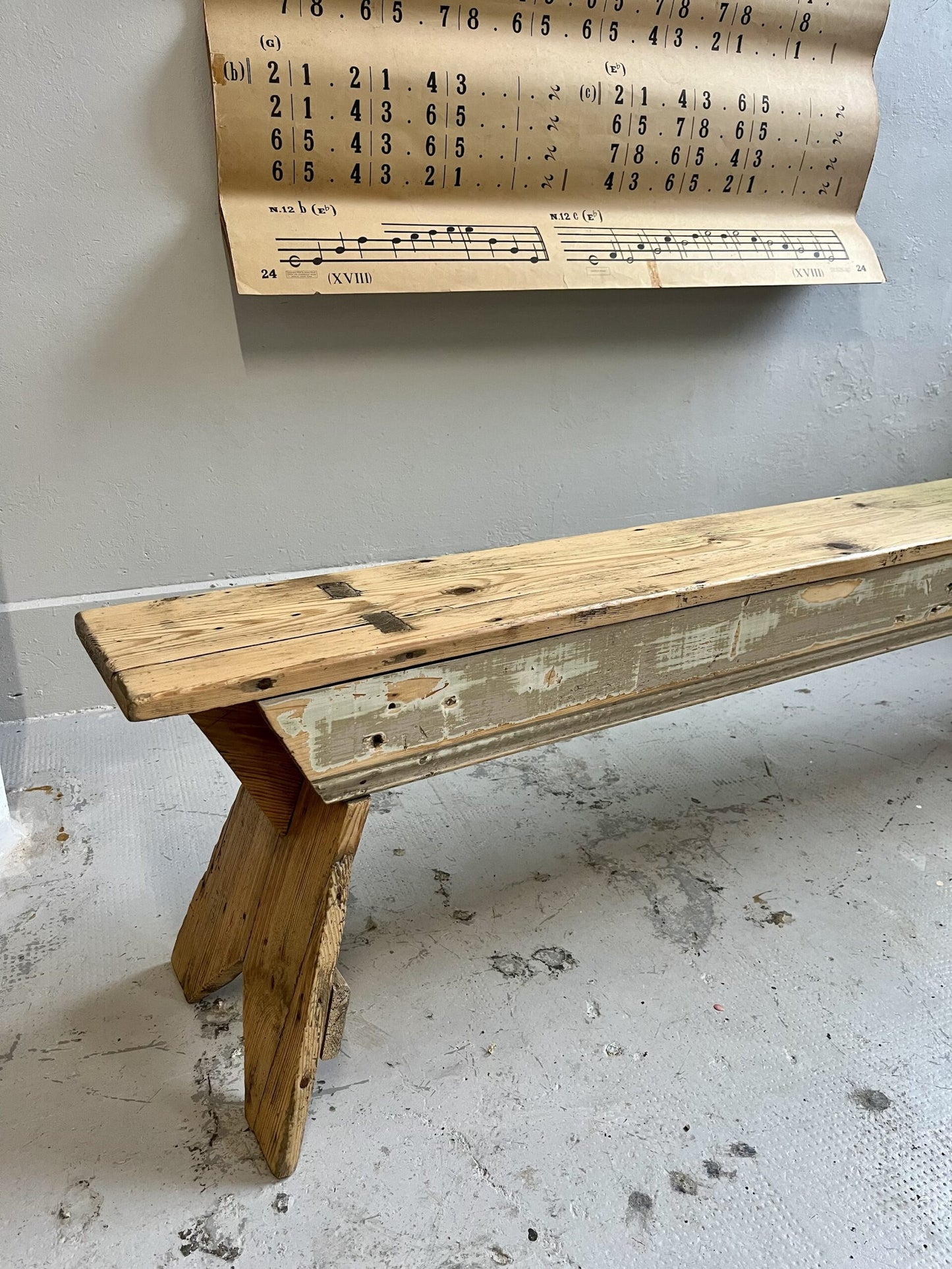 Banc ancien en bois patiné  Meubles Patine