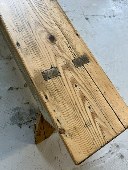 Banc ancien en bois patiné  Meubles Patine