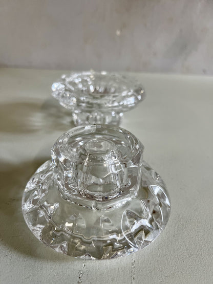 Bougeoir en verre ciselé 1