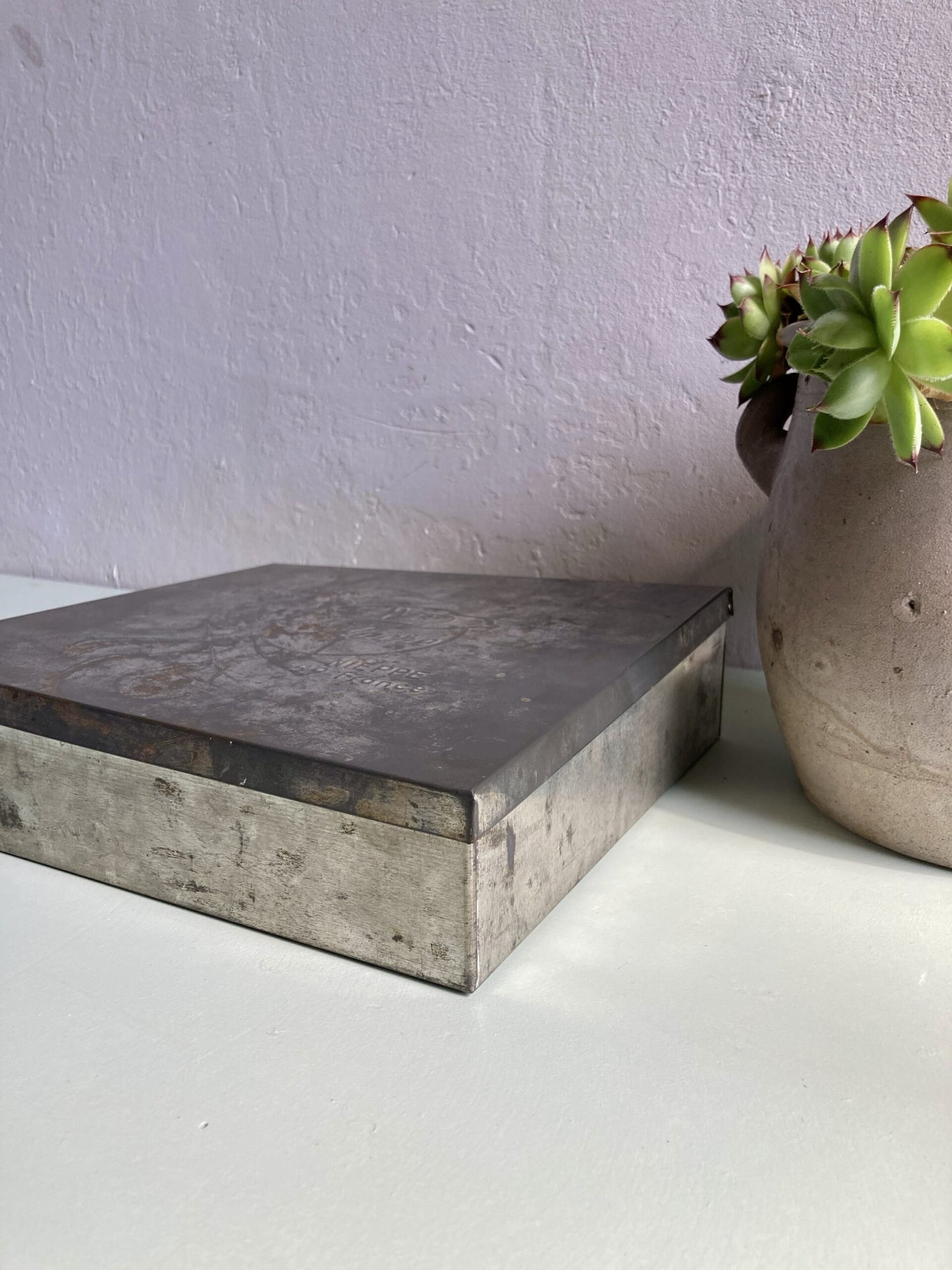 Boite métallique Delacre