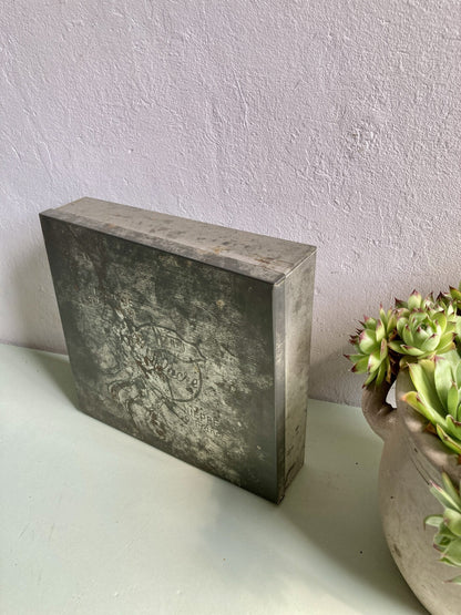 Boite métallique Delacre