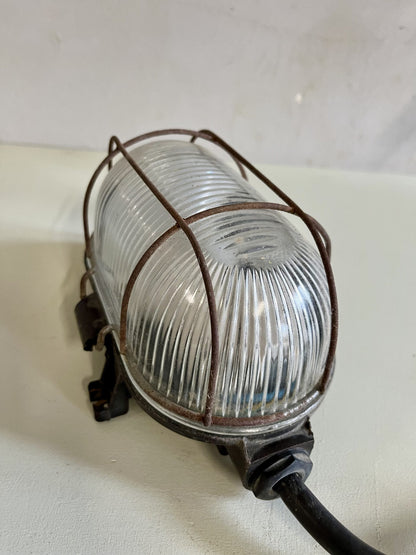 Applique murale industrielle