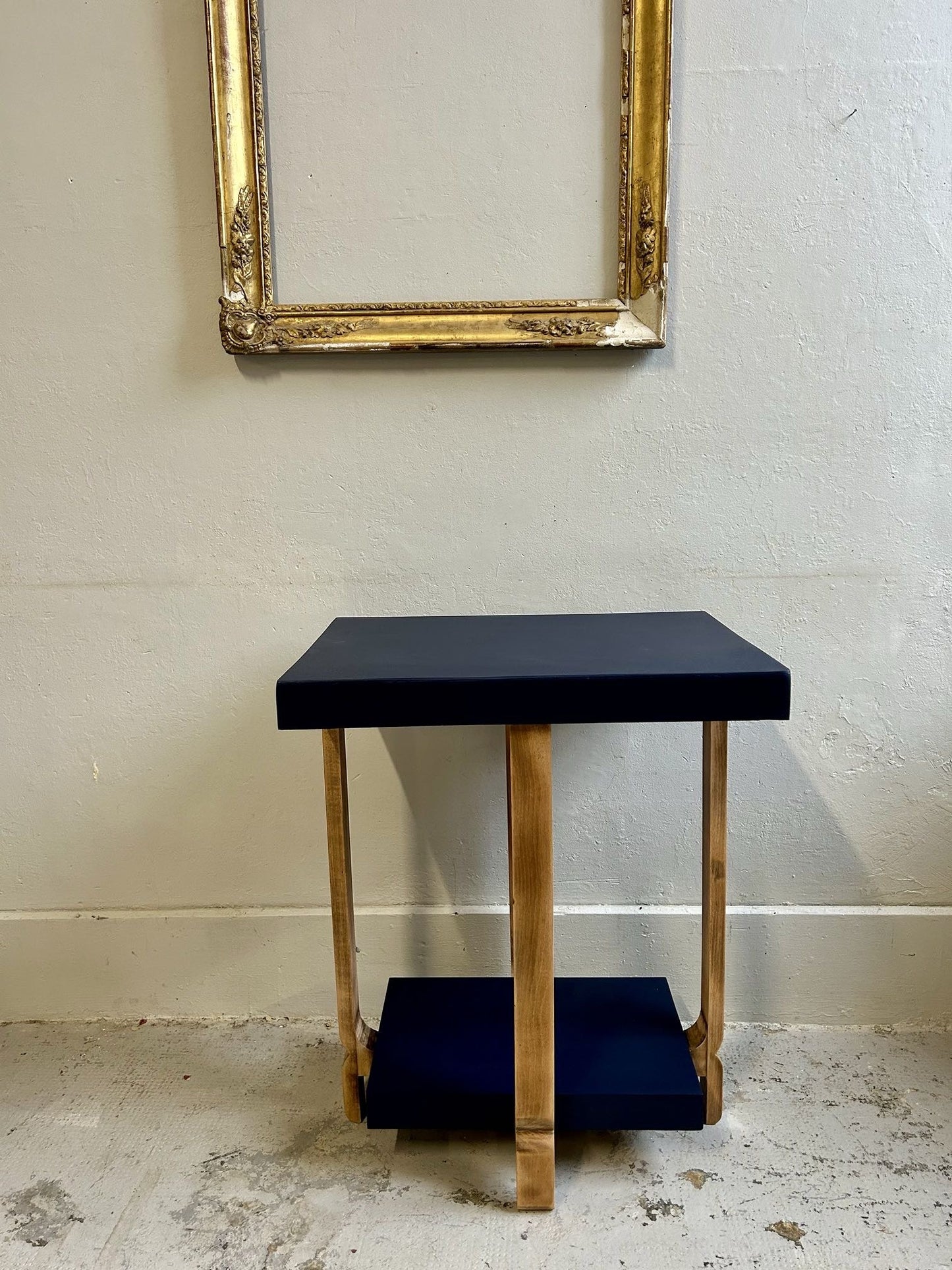 Guéridon Art déco bleu encre de chine