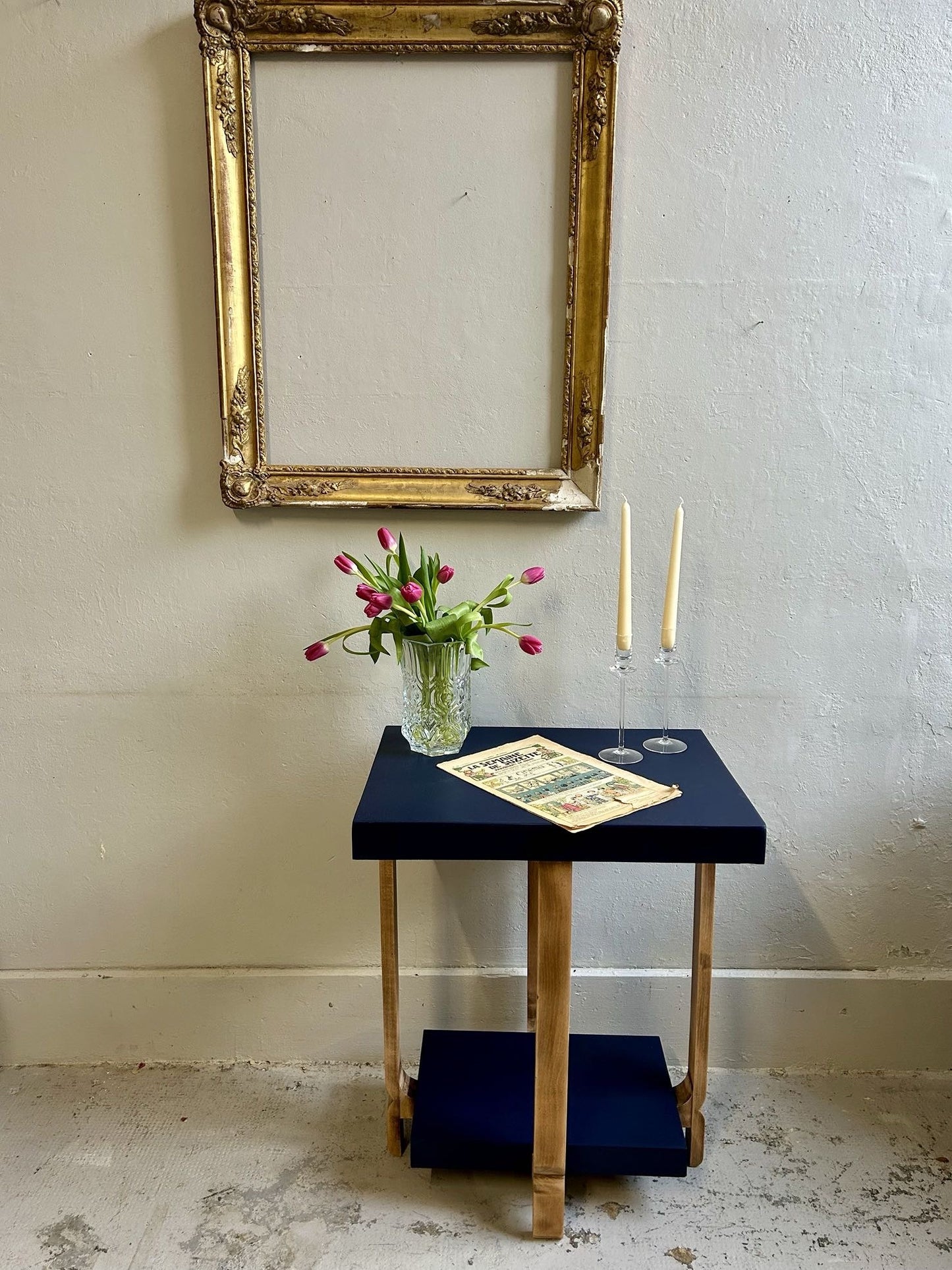 Guéridon Art déco bleu encre de chine