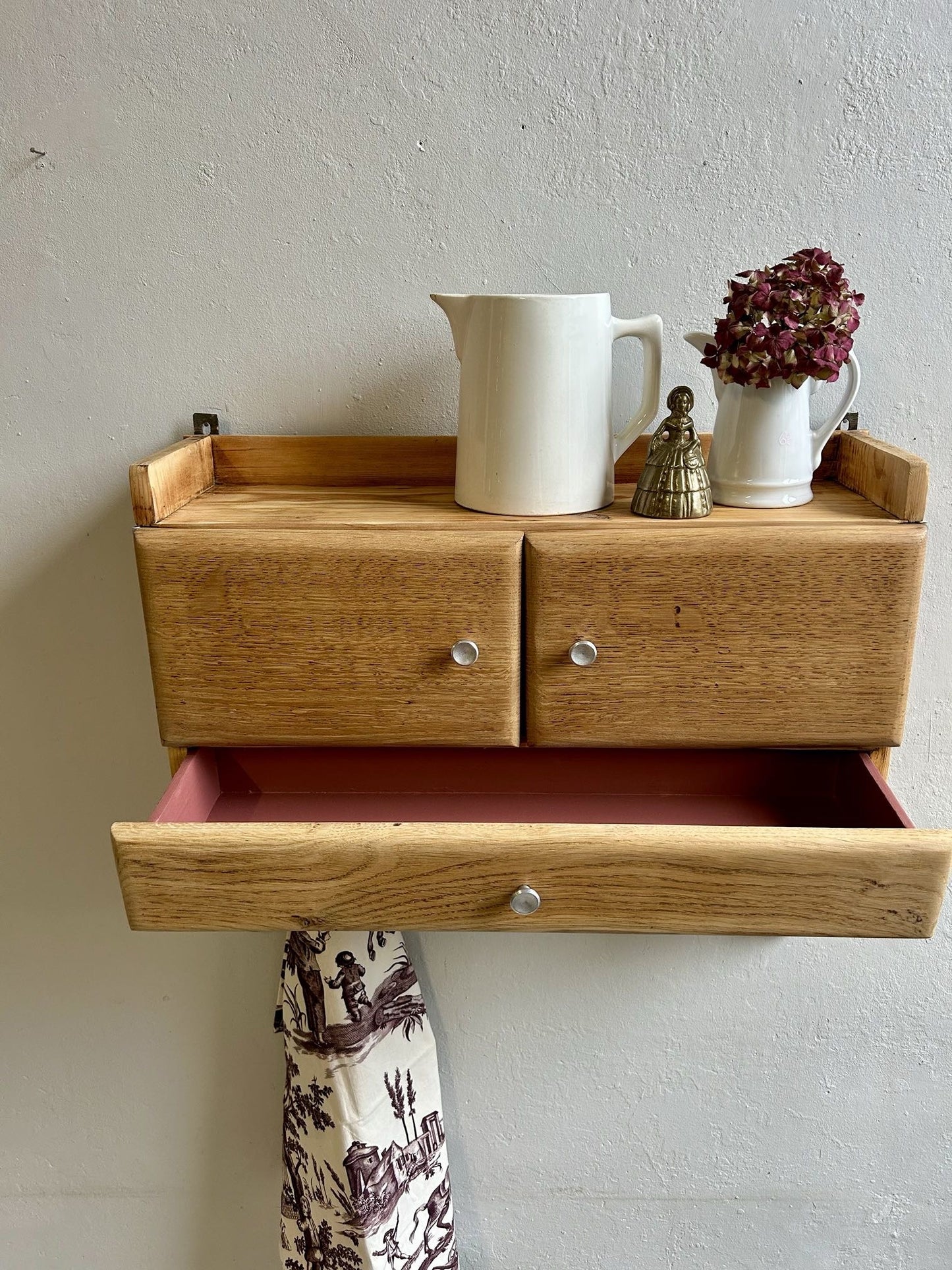 Étagère murale de cuisine en bois