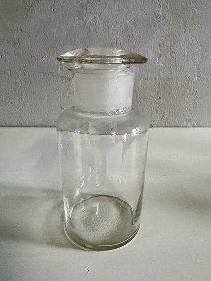 Flacon d’apothicaire avec couvercle