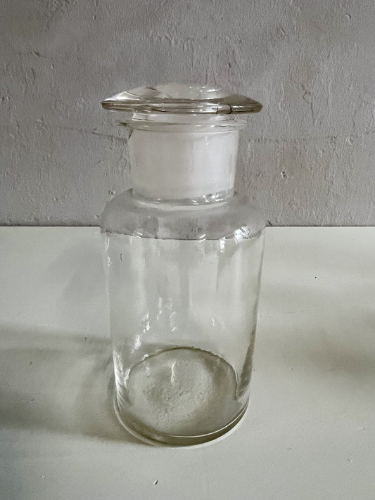 Flacon d’apothicaire avec couvercle