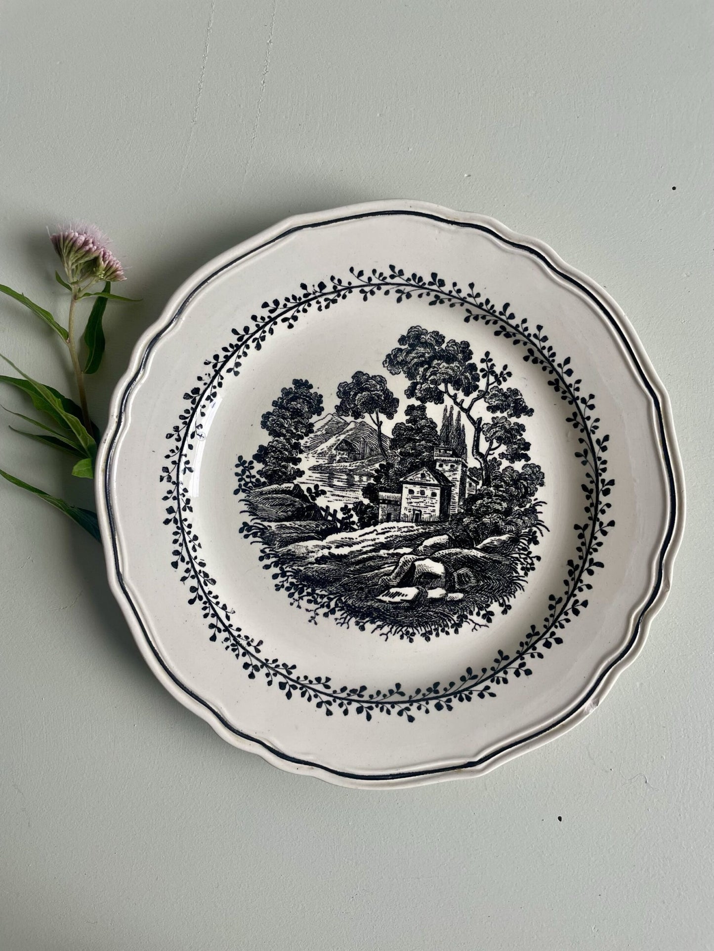 3 assiettes à dessert Ceramica Richard