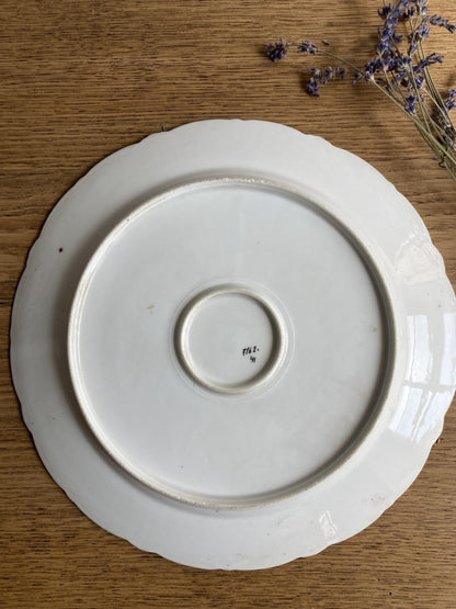 Plat rond en porcelaine