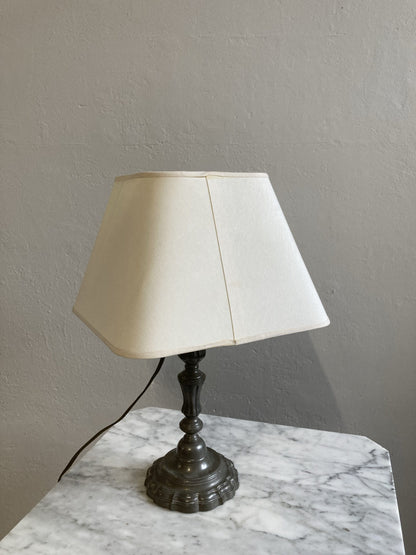 Lampe de chevet ancienne en étain
