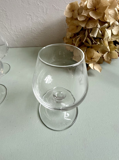 9 verres à dégustation
