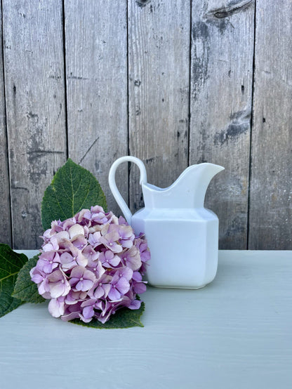 Petit pichet en céramique