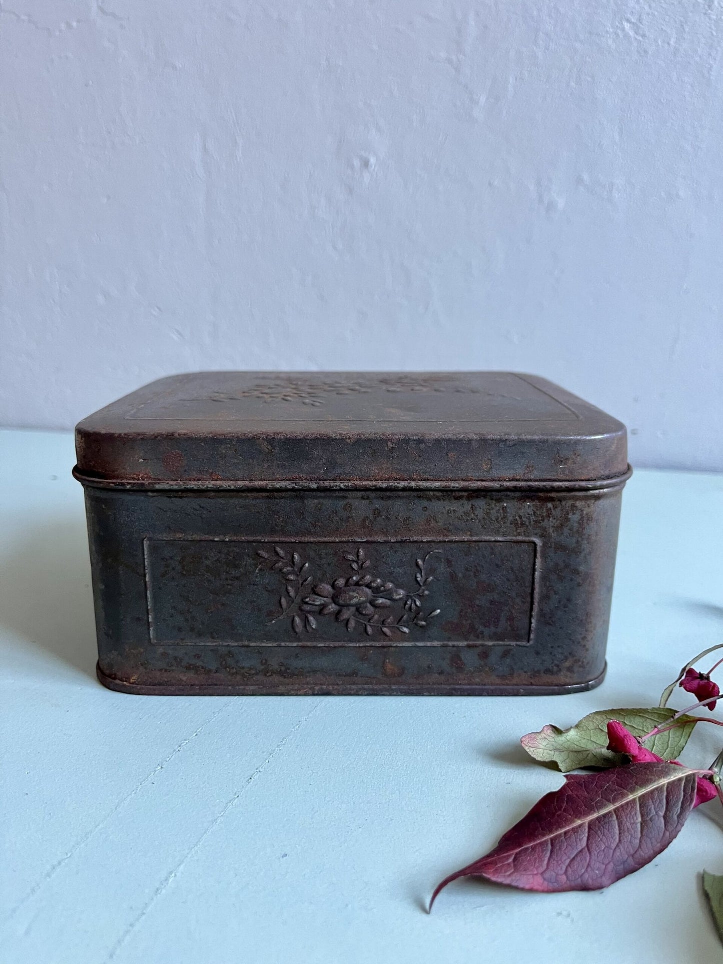 Boîte Maggi ancienne