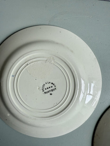 2 assiettes à dessert modèle Rustique - Creil et Montereau