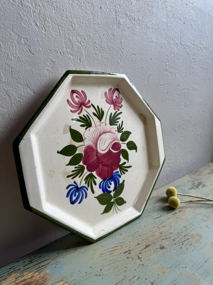Plat octogonal en faïence à décor fleuri vintage