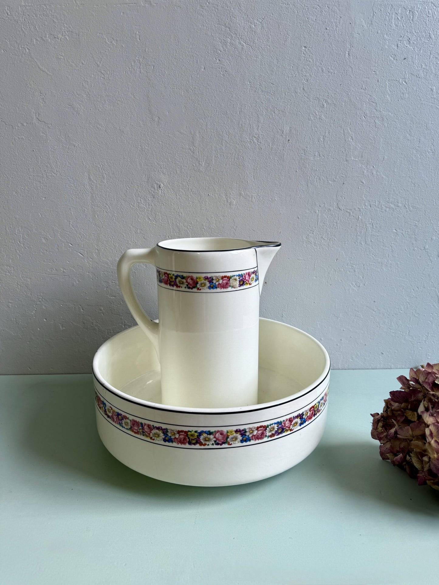 Vasque et broc de toilette