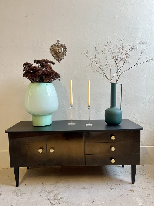 Buffet laqué plateau noir