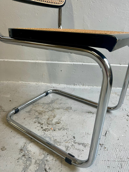 Chaises d’inspiration Marcel Breuer B32/ Cesca